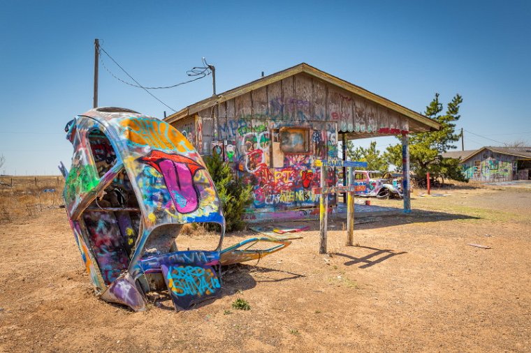 115 Route 66, VW Slug Bug Ranch.jpg